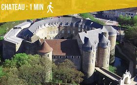Maison 1747 - Gîtes de Standing en Vieille-ville avec Cour